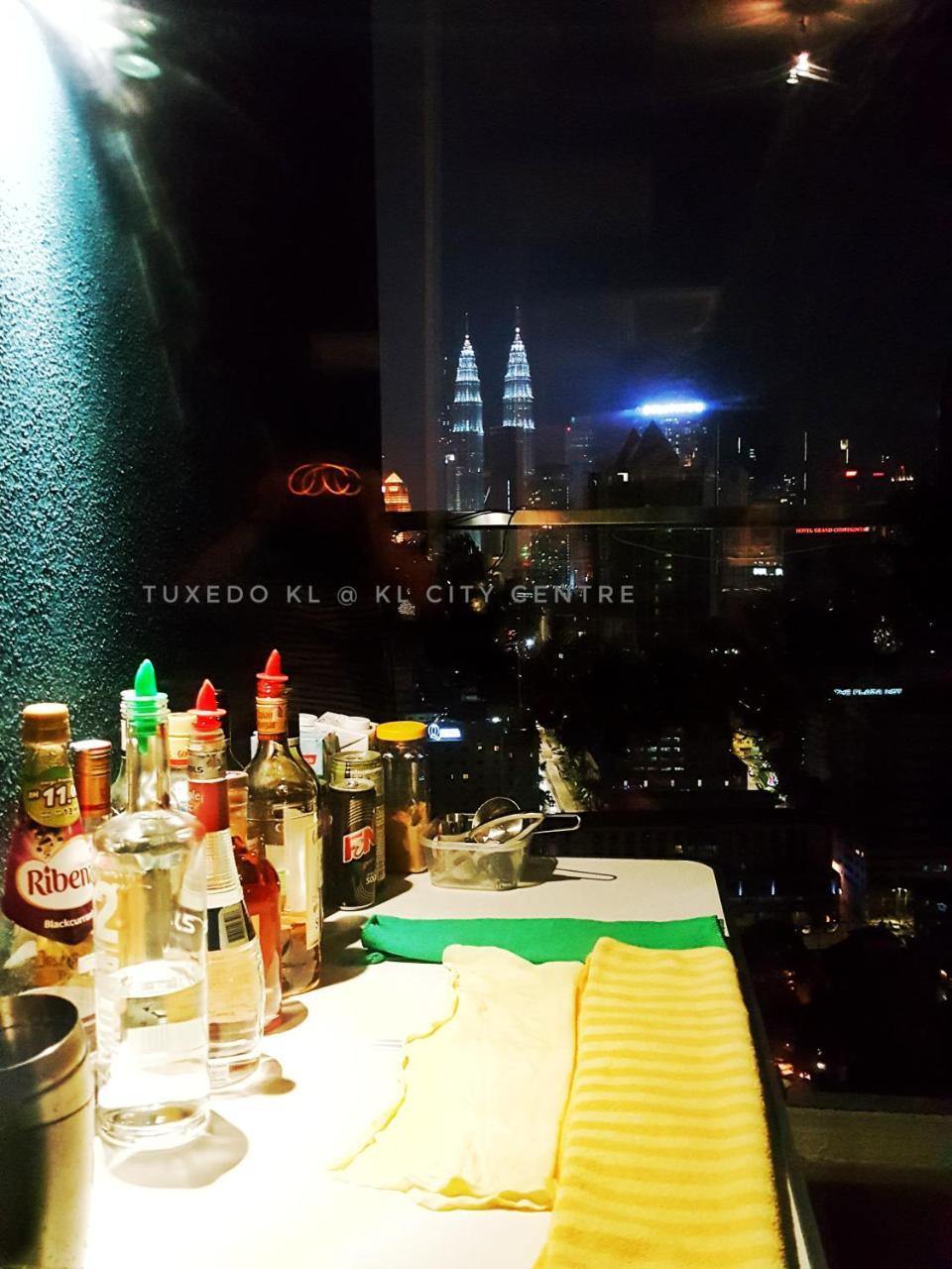 Tuxedo Kl No.1 Rooftop Pool W Skyscraper Views Hotel กัวลาลัมเปอร์ ภายนอก รูปภาพ
