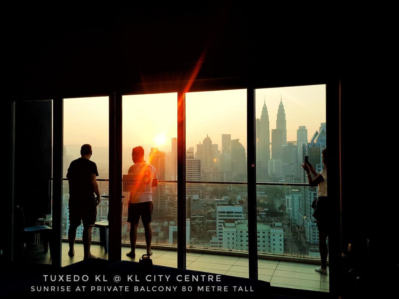 Tuxedo Kl No.1 Rooftop Pool W Skyscraper Views Hotel กัวลาลัมเปอร์ ภายนอก รูปภาพ